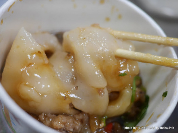 肉圓真清蒸肉圓:【食記】新北肉圓真手作傳統美食@新店崇光女中&耕莘醫院-捷運MRT七張 : 手工自製的南部老味道, 蒸的好吃又不油膩呢!!