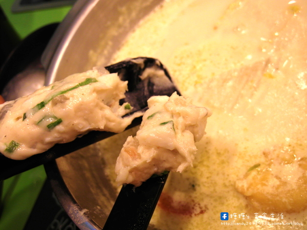 陶湘涮涮鍋(大業店):〖台中│美食〗陶湘涮涮鍋(大業店) ❤ 台中避冬美食新選擇,來自台南日式涮涮鍋,活跳跳的蝦子新鮮上桌,不僅是海鮮,就連肉品也超好吃!!