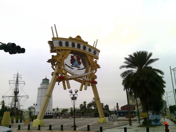 高雄捷運輕軌靜態測試(C2站體驗):來去搭輕軌~