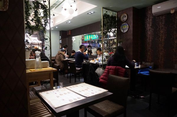 苾亞朵炙燒牛排：[西門町牛排] 苾亞朵炙燒牛排：超值原塊牛排vs豐盛套餐 / 壽星當月5折!