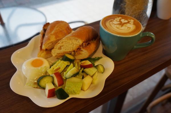 北灣咖啡：[西湖] Coffee Bay 北灣咖啡：平價高CP咖啡.輕食.早午餐