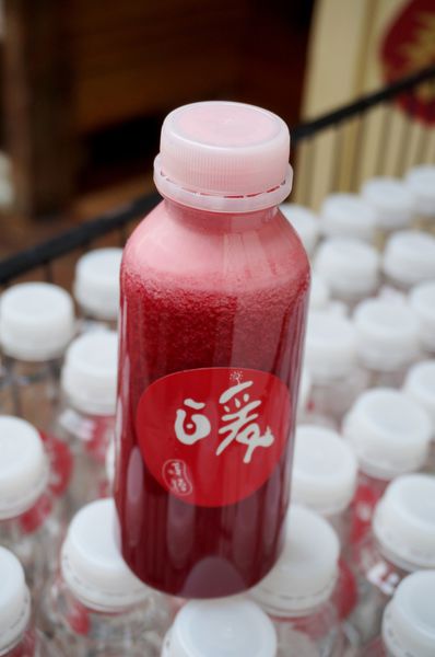 暖潮VegWeed：[信義安和] 暖潮 VegWeed - 小清新的果汁/沙拉店【OpenRice新店快閃祕密客】