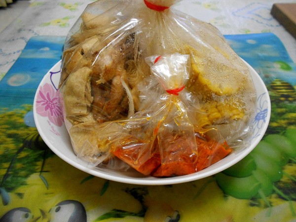 鴨霸王國煙燻滷味(文橫店)：別有一番滋味~ .. 鴨霸王國