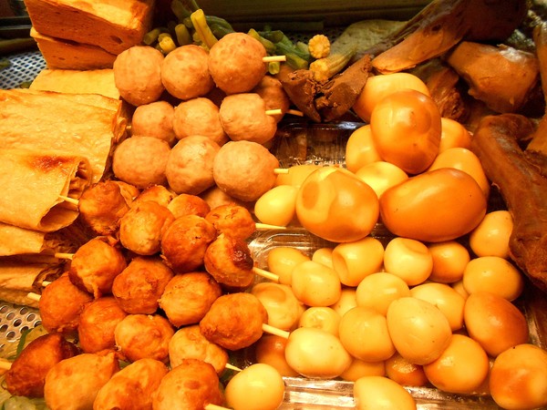 鴨霸王國煙燻滷味(文橫店)：別有一番滋味~ .. 鴨霸王國