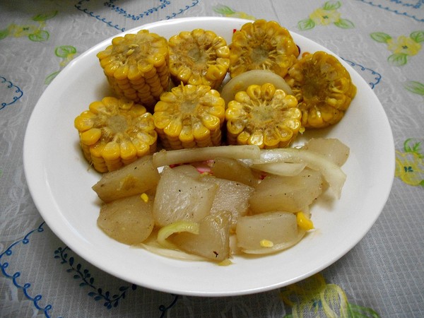 鴨霸王國煙燻滷味(文橫店)：別有一番滋味~ .. 鴨霸王國