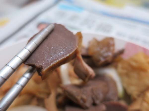 鴨霸王國煙燻滷味(文橫店)：別有一番滋味~ .. 鴨霸王國