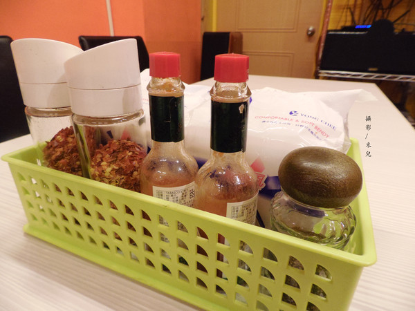 林太太手工石烤披薩:【台北市大安區。披薩】林太太手工石烤披薩 DIY披薩 聚餐超有趣! 近國父紀念館 忠孝敦化站