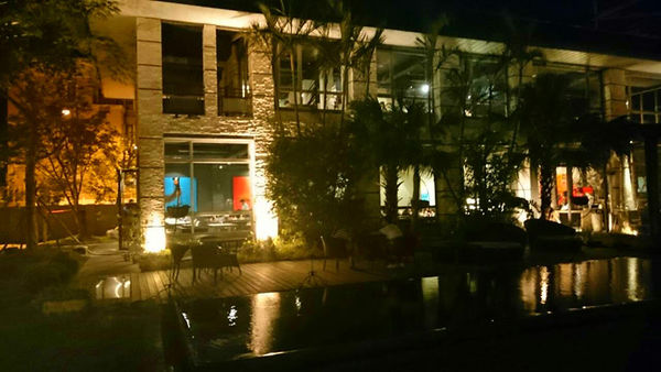 11948384_10153072780896762_1086165599_o_副本