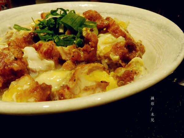 丼物食堂：【台北市松山區。日本料理】 丼物食堂 近南京三民站 松山區的平價美食 有提供外送 適合各大上班族