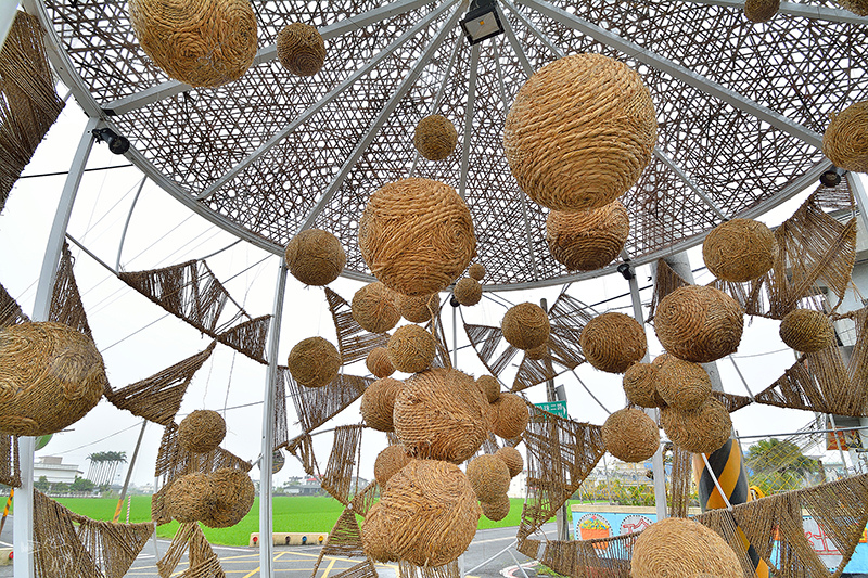 宜蘭冬山河一日遊-推薦新打卡景點:冬山火車站,冬山河生態綠舟,珍珠社區好食光食堂美食,中山社區綠野茶園採茶體驗