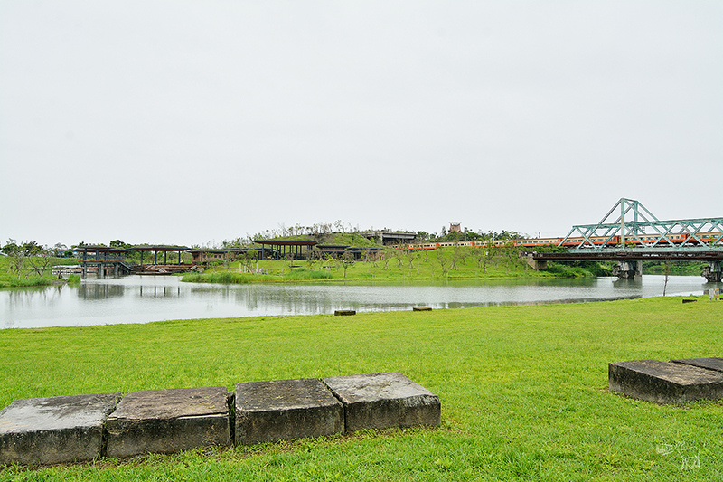 宜蘭冬山河一日遊-推薦新打卡景點:冬山火車站,冬山河生態綠舟,珍珠社區好食光食堂美食,中山社區綠野茶園採茶體驗