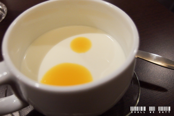 呈吉思飯職人印度咖哩：【台中。西屯區】超大起司中卷超誘人。無限續飯吃到飽－呈吉思飯職人印度咖哩