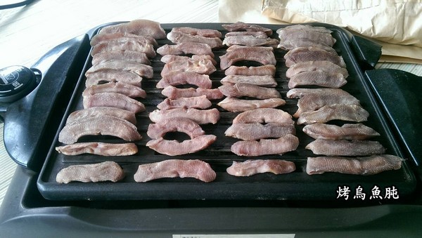 鍾太太烏魚子專賣店：烏金磚好料下酒菜～ .. 鍾太太烏魚子專賣店