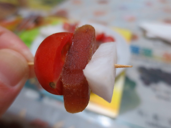 鍾太太烏魚子專賣店：烏金磚好料下酒菜～ .. 鍾太太烏魚子專賣店