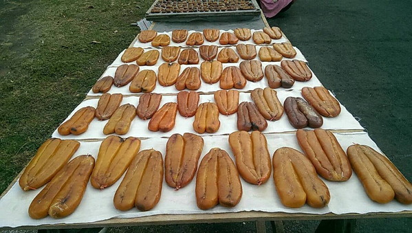 鍾太太烏魚子專賣店：烏金磚好料下酒菜～ .. 鍾太太烏魚子專賣店