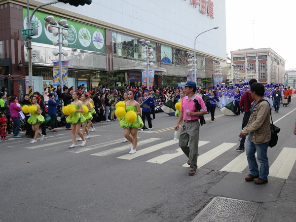 新春飛羊，千人踩街：逛逛阿緱城3                    ..飛羊阿猴．千人踩街