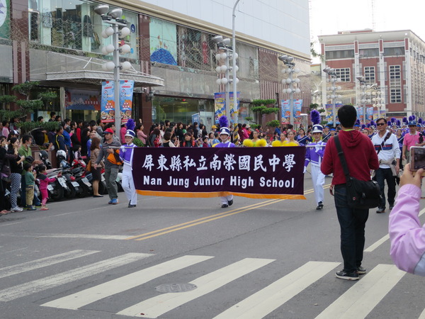 新春飛羊，千人踩街：逛逛阿緱城3                    ..飛羊阿猴．千人踩街