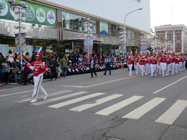 新春飛羊，千人踩街：逛逛阿緱城3                    ..飛羊阿猴．千人踩街