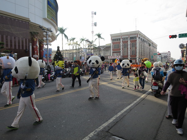 新春飛羊，千人踩街：逛逛阿緱城3                    ..飛羊阿猴．千人踩街