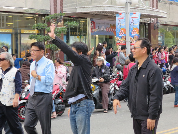 新春飛羊,千人踩街:逛逛阿緱城3 ..飛羊阿猴.千人踩街