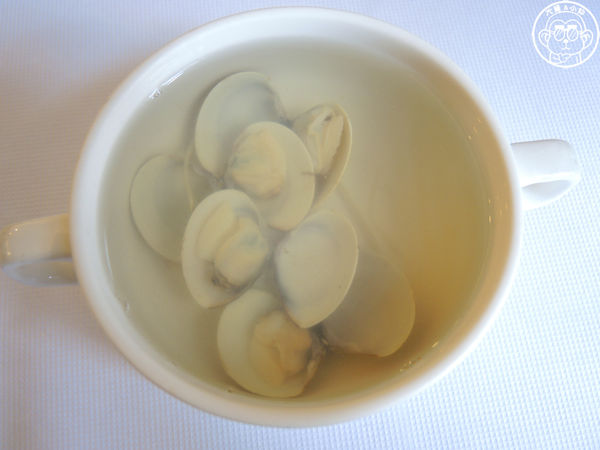 維納斯咖啡 Venus cafe:呷飽祙【桃園・Venus cafe維納斯咖啡】萌犬公關陪用餐