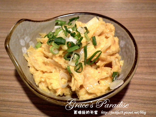 有財號：【中和 美食】美味新發現！「有財號手打麵」--餐點口味獨特又好吃，手打麵Q彈有勁，麵類必點以外，還大推自製台式泡菜與麻糬布丁！中和環球購物中心對面