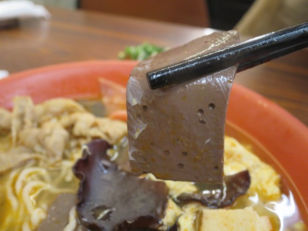 阿溜食堂(原阿溜麵):用心為您煮一碗好吃的麵 .. 阿溜食堂