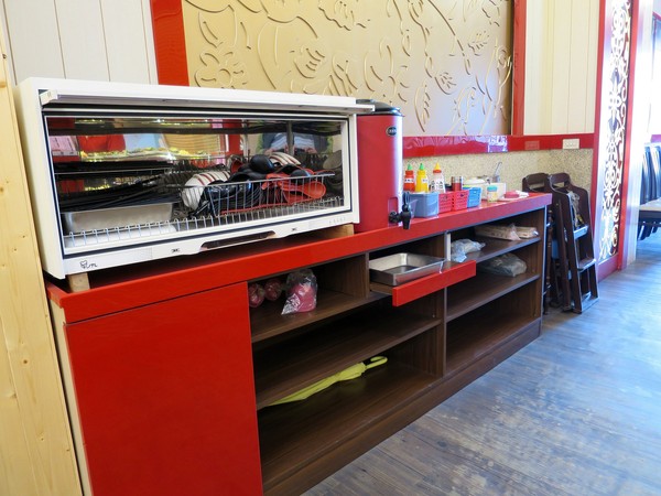 阿溜食堂(原阿溜麵):用心為您煮一碗好吃的麵 .. 阿溜食堂