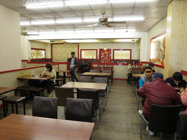 阿溜食堂(原阿溜麵)：用心為您煮一碗好吃的麵 .. 阿溜食堂