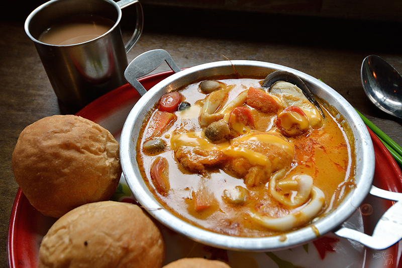泰街頭:質感泰國風,好吃泰北烤半雞飯.咖哩.摩摩喳喳.月亮蝦餅,台北溫州街美食捷運台電大樓站