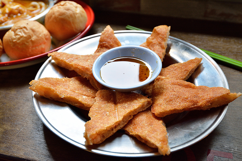 泰街頭:質感泰國風,好吃泰北烤半雞飯.咖哩.摩摩喳喳.月亮蝦餅,台北溫州街美食捷運台電大樓站