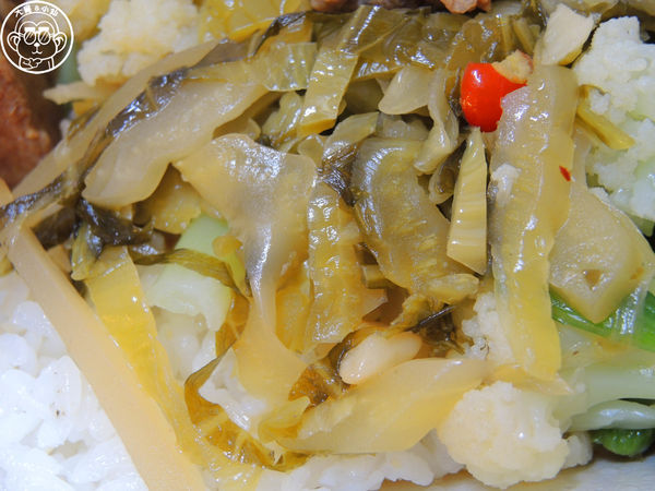 曾記便當:呷飽祙【台北松山・曾記便當】節目一代女王鍾欣凌推薦