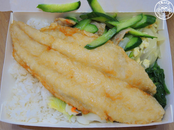 曾記便當:呷飽祙【台北松山・曾記便當】節目一代女王鍾欣凌推薦