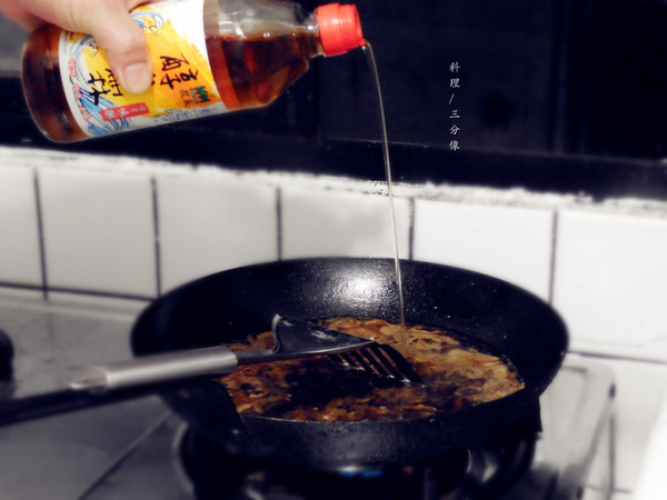 鮮豬道：【宅配。方便料理包】 鮮豬道 - 鐵道排骨 懷舊好滋味 媽媽的好幫手 創意料理