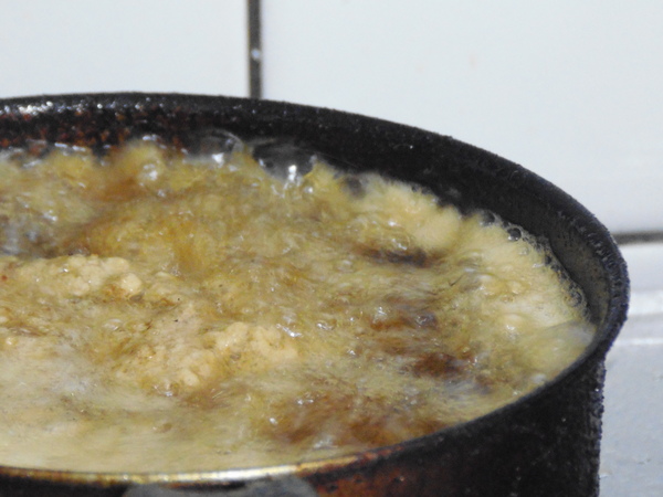 鮮豬道：【宅配。方便料理包】 鮮豬道 - 鐵道排骨 懷舊好滋味  媽媽的好幫手(傳統吃法)