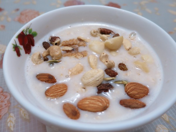 EZtea：不是萬Ｏ牌我們可是照吃的喔..   平衡樂活輕鬆吃堅果_EZtea !!