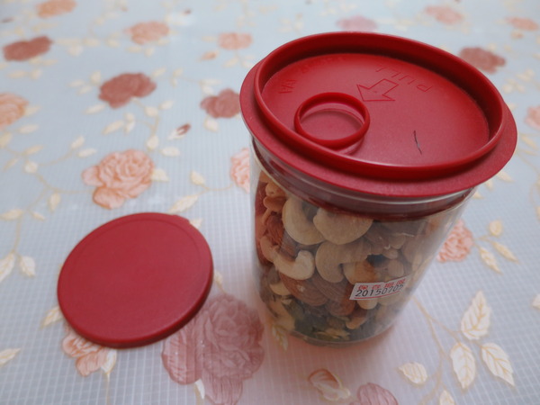 EZtea：不是萬Ｏ牌我們可是照吃的喔..   平衡樂活輕鬆吃堅果_EZtea !!