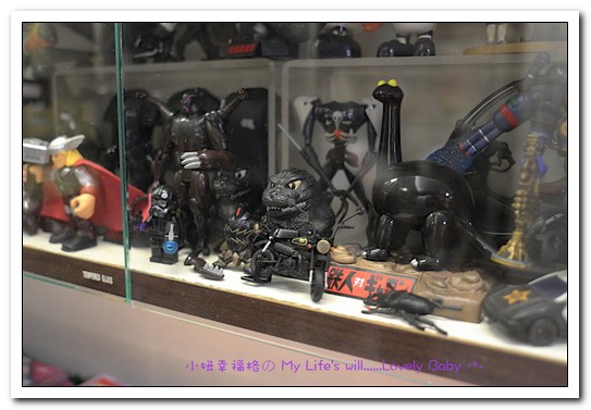 強森小館：台中北屯區美食．在玩具包圍下用餐的家庭式義大利麵餐館──強森小館