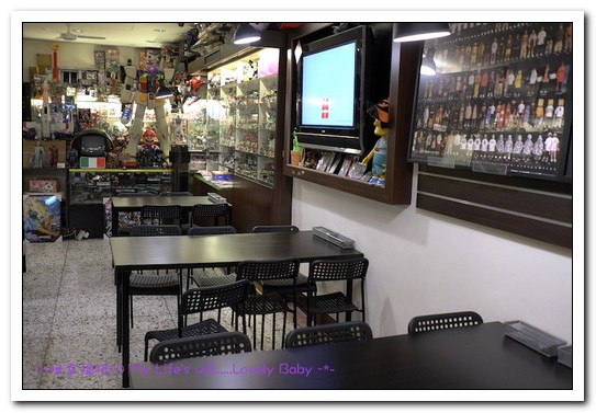 強森小館：台中北屯區美食．在玩具包圍下用餐的家庭式義大利麵餐館──強森小館