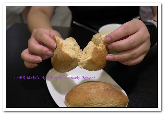 強森小館：台中北屯區美食．在玩具包圍下用餐的家庭式義大利麵餐館──強森小館