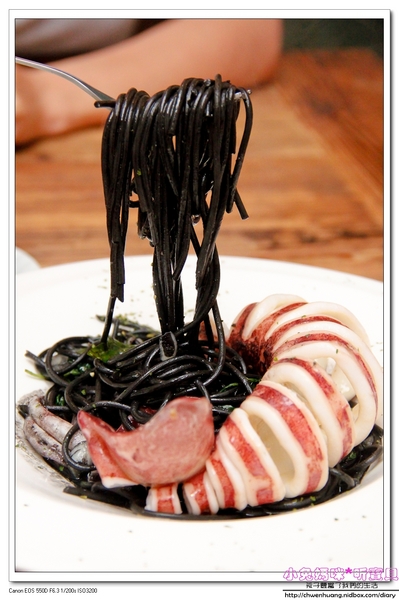 Green Kitchen 貳：【芝山早午餐】☼ Green  Kitchen 貳☼野菇菠菜班尼迪克蛋/藍莓塔/墨汁墨魚義大利麵/奇異果思慕斯都好美味呀～大推♥♥