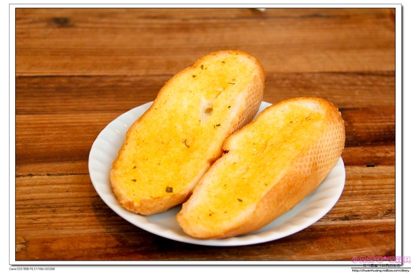 Green Kitchen 貳：【芝山早午餐】☼ Green  Kitchen 貳☼野菇菠菜班尼迪克蛋/藍莓塔/墨汁墨魚義大利麵/奇異果思慕斯都好美味呀～大推♥♥