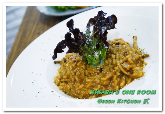 Green Kitchen 貳：芝山早午餐．令人放鬆心情的温馨白牆健康美味小餐館──Green Kitchen 貳