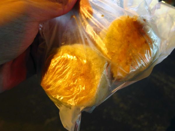 【中和美食】有一家煎包店-巷弄內的水煎包美食