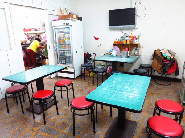 【桃園美食】丸朝牛肉麵-超大份量羊肉羹麵