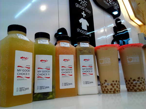 麻古茶坊:【臺南Ω東區】麻古茶坊。天然現做,健康和果肉都看得見的優質飲品