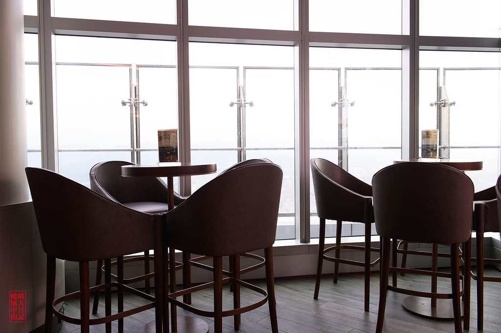 Asia 49 亞洲料理及酒廊:【愛評體驗團|Asia 49 亞洲料理及酒廊 聖誕跨年 歡聚餐廳】嚐道地亞洲料理 賞新板最高無敵景觀 眼口的幸福饗宴