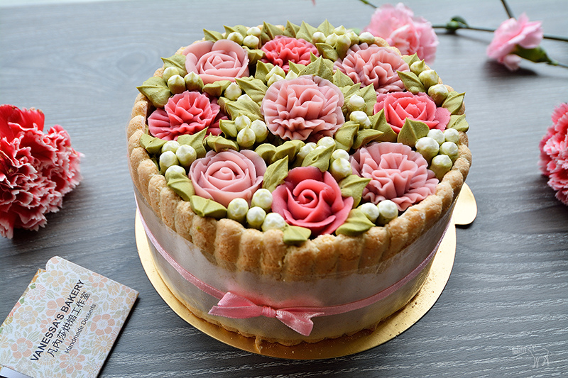 凡內莎烘焙工作室:栗子桂花慕斯抹茶蛋糕,像花朵一樣的母親節蛋糕生日蛋糕