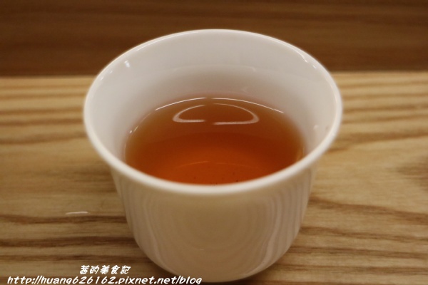 小將 割烹‧壽司：【台北大安區】台北東區無菜單料理 『小將烹‧壽司』 精緻無菜單日本料理/忠孝復興站/客製化料理