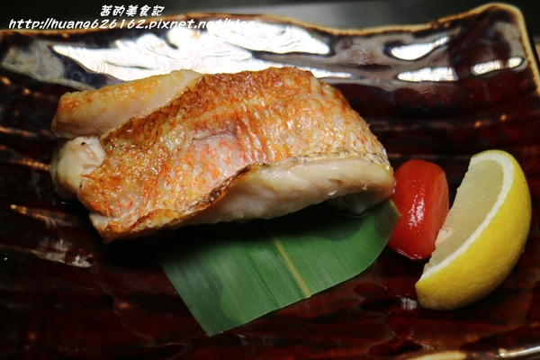 小將 割烹‧壽司：【台北大安區】台北東區無菜單料理 『小將烹‧壽司』 精緻無菜單日本料理/忠孝復興站/客製化料理